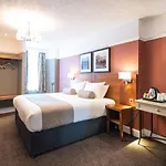 Hotel The White Lion By Innkeeper's Collection