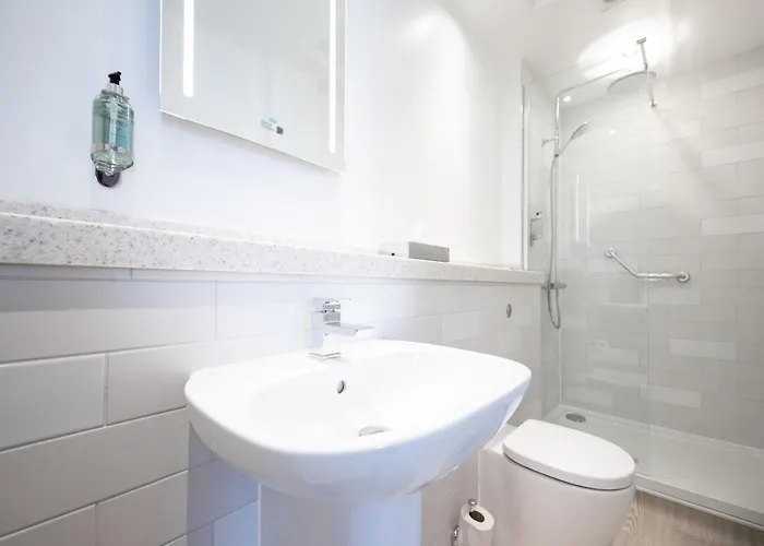 The White Lion By Innkeeper's Collection Hotel 4*